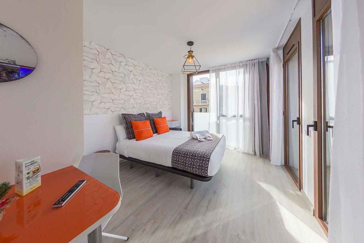 Apart-Suites Hostemplo Barcelona Exterior photo
