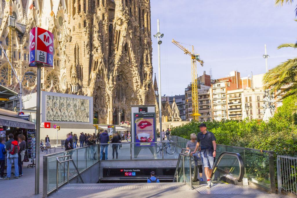 Apart-Suites Hostemplo Barcelona Exterior photo